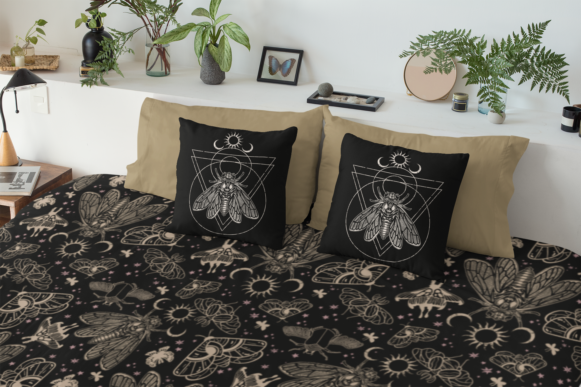 Occult Cicada Microfiber Duvet Cover - Red Finch Creations